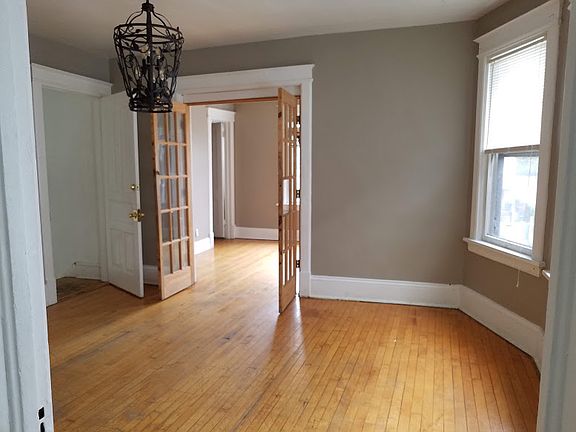 2nd image of 3029 N Holton St