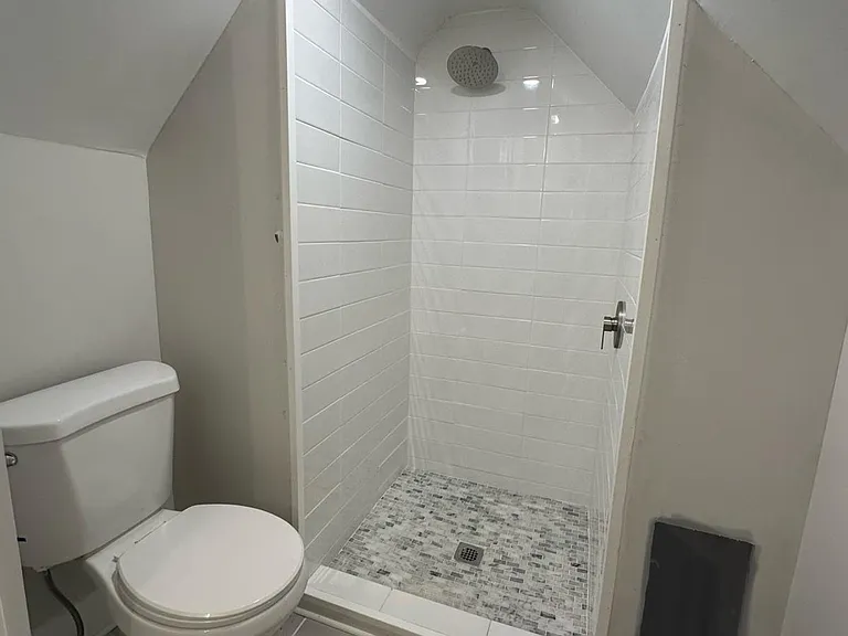 5954 Phillips Ave #3 — Photo 10