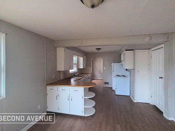 3rd image of 12 McKinley St