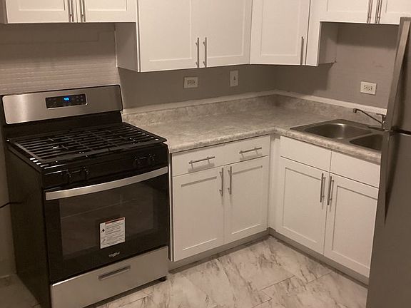 4th image of 7427 S Yates Blvd
