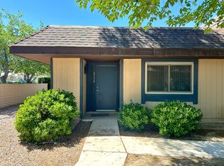 6114 Meadowgrass Ln, Las Vegas, NV 89103