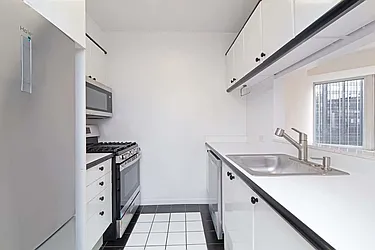 Rented by RELO REDAC INC.