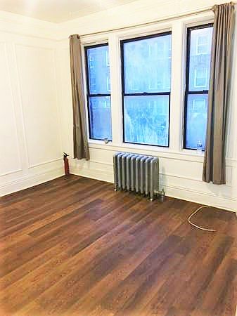 1st image of 5853 44th Ave #1