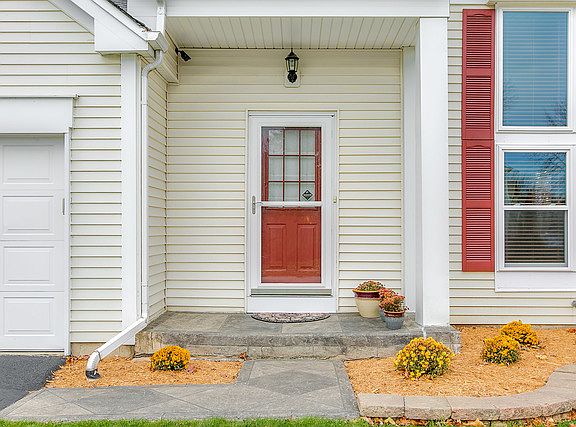2nd image of 3110 Village Green Dr