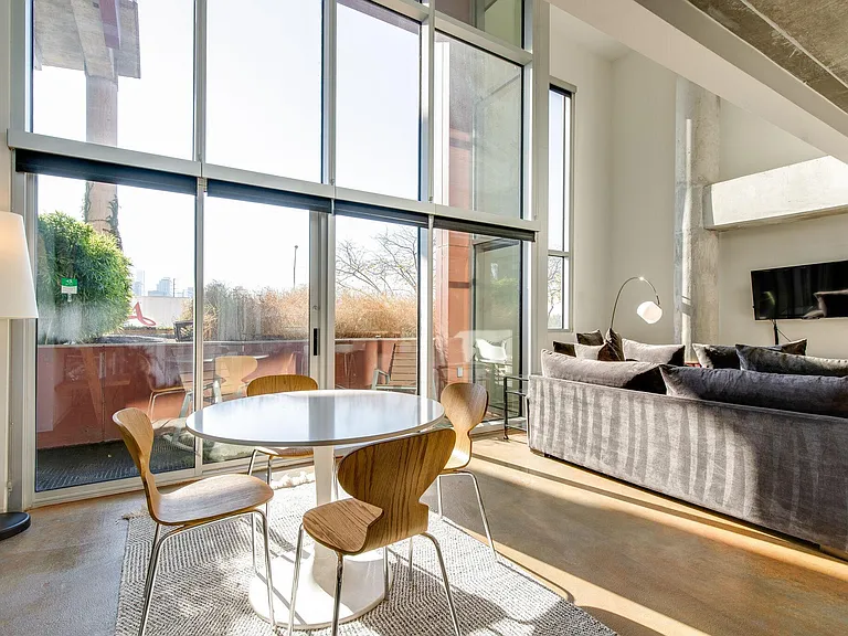 2115 Yeaman Pl #106 — Photo 6