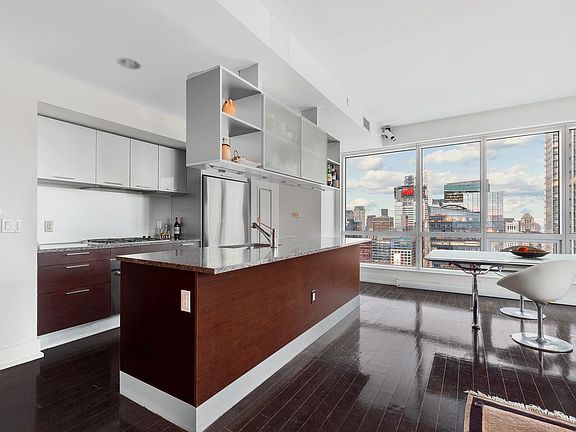 5th image of 350 W 42nd St APT 55G