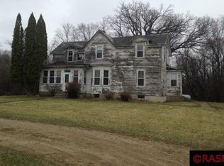 39321 County Road 20, Saint Peter, MN 56082