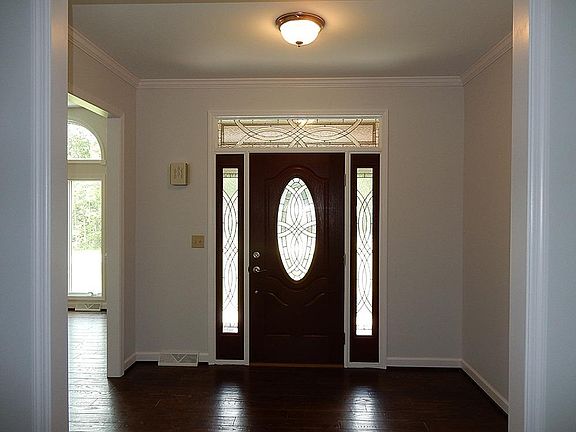 3rd image of 3624 N Section St