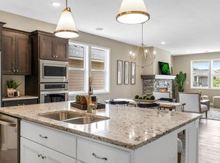 17769 Everest Ave, Lakeville, MN 55044