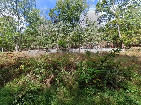 2012 Gore Dr, Haymarket, VA 20169