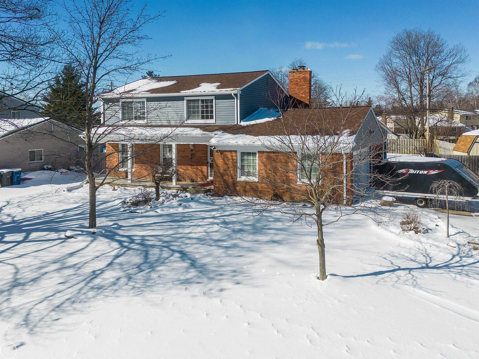 5162 Shoreline Blvd photo 1