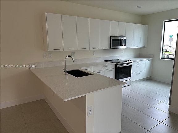 5th image of 4606 NW 83rd Ave #4606