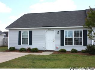 1121 A Masters Ln, Greenville, NC 27834