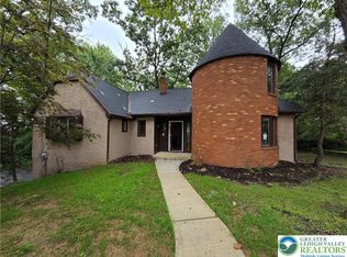 1024 E Elm St, Allentown, PA 18109