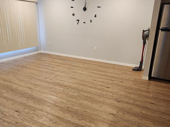 5th image of 305 San Marco Ave APT 1