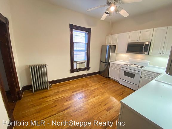 4th image of 97 E Lincoln St #3243051