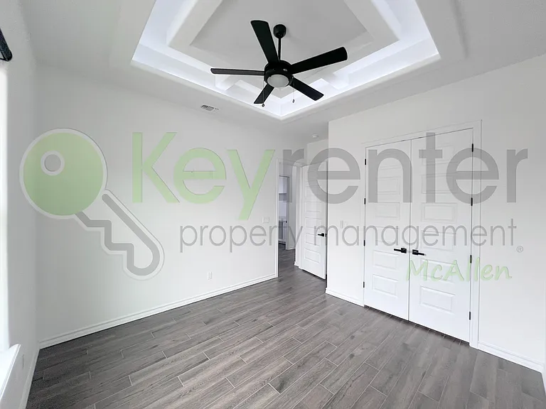 3412 Inez St — Photo 36