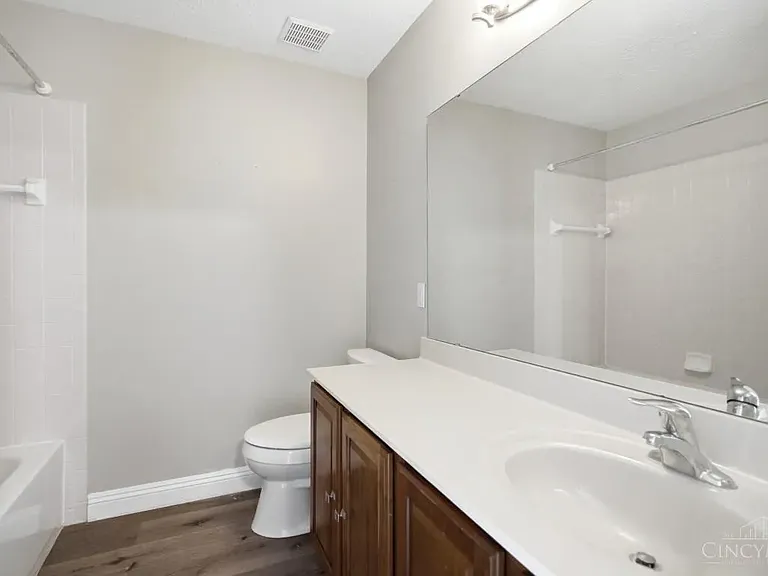 6672 Westminster Ct — Photo 24