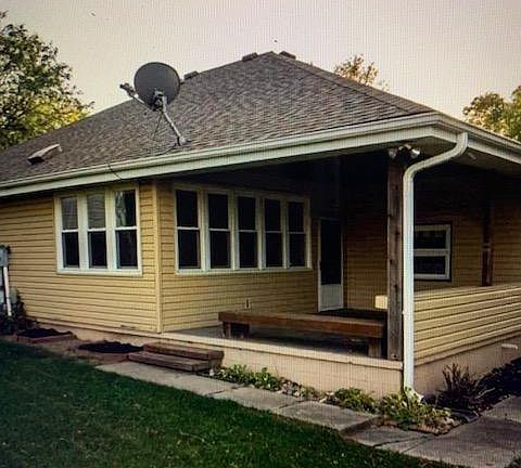 3rd image of 5303 Blackwell Dr