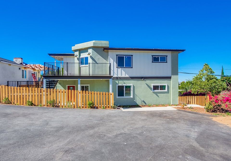 1st image of 315 Lado De Loma Dr #4