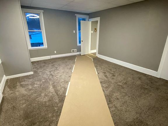 4th image of 12740 Water St #B