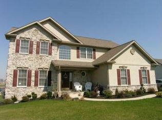 427 Homestead Dr, Lebanon, PA 17042