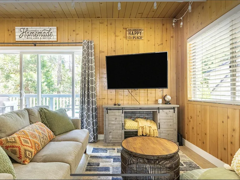 168 Sunset Dr — Photo 6