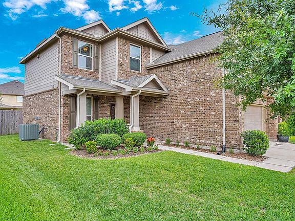 2nd image of 3110 Balch Springs Ln