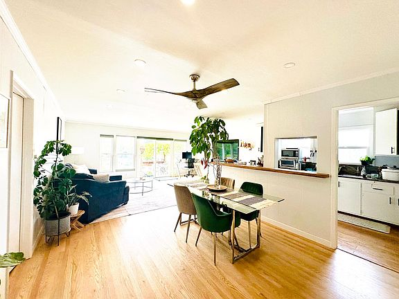 Open floor concept Family room with kitchen
