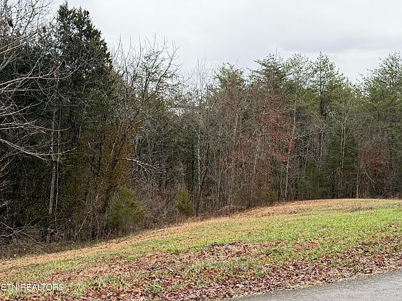 5th image of 1771 Richard Ln