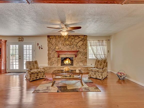 4th image of 6205 Bel Mar Ave