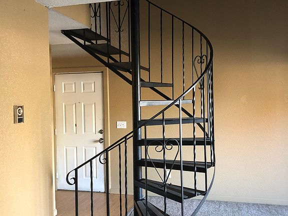 4th image of 1401 W 1st Ave APT C