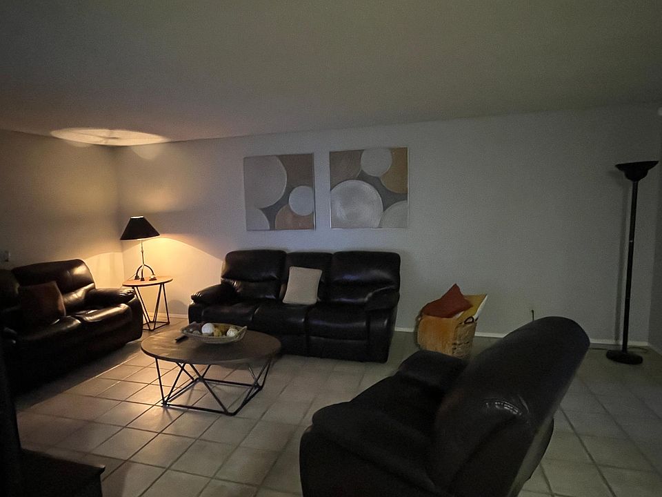 1st image of 6964 Escondido Dr