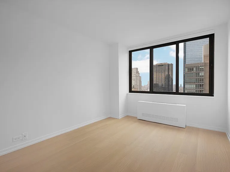 124 W 60th St #16D — Photo 8