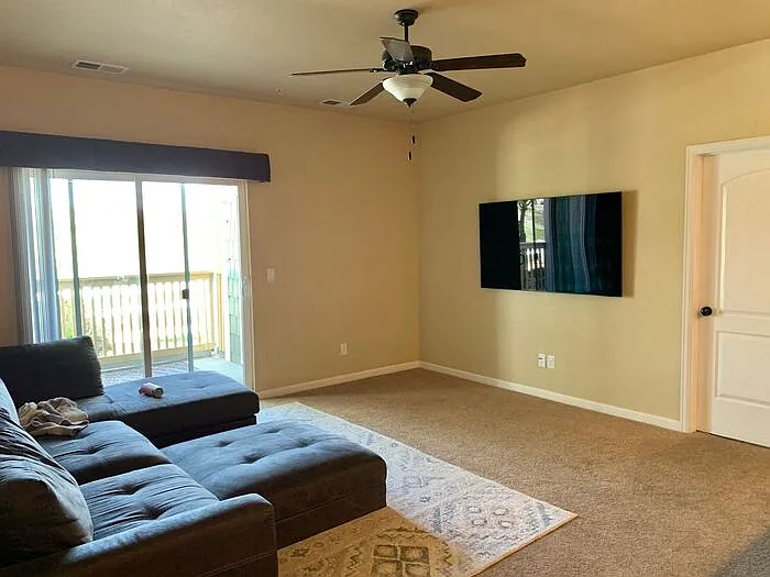 4925 Hahns Peak Dr #102 — Photo 3