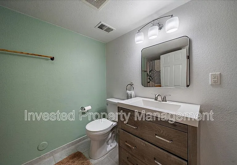 7291 Palisade Dr — Photo 33