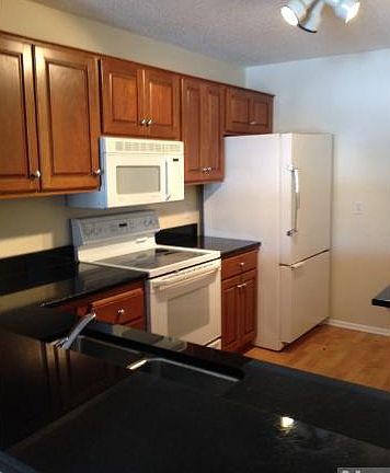 4th image of 7602 York Ave S APT 7214