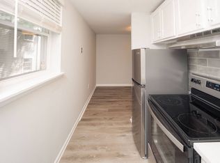 Enclave West Hartford / Parc West, West Hartford, CT 06110