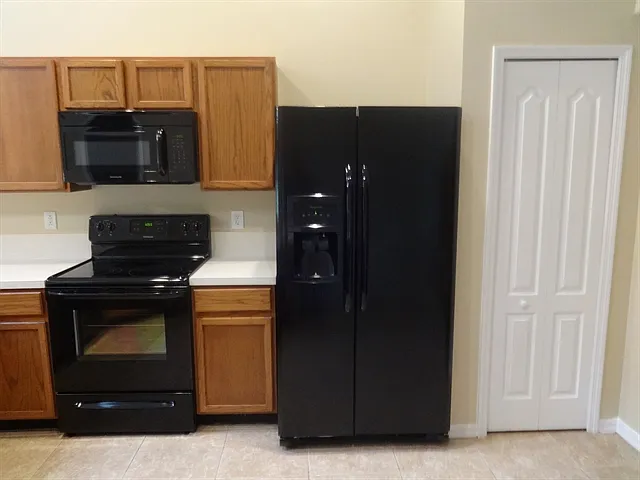 9640 Clinton Corners Dr — Photo 5
