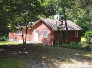 45 Pendleton Rd, Granby, CT 06035