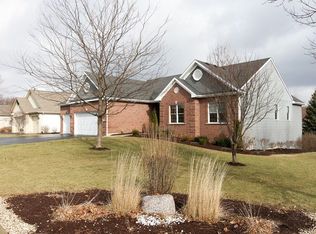 5449 Mourning Dove Cir, Richmond, IL 60071