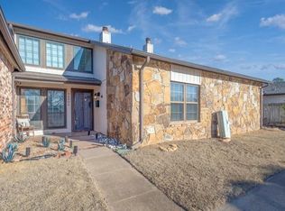 14004 Crossing Way E, Edmond, OK 73013