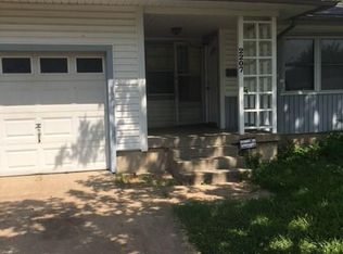 2207 Cartwright St, Irving, TX 75062