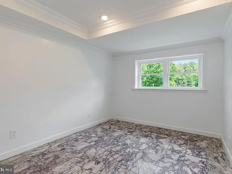 11325 Bacon Race Rd — Photo 39