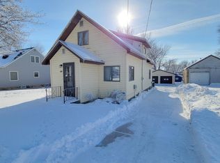 112 Main St E, Clarks Grove, MN 56016