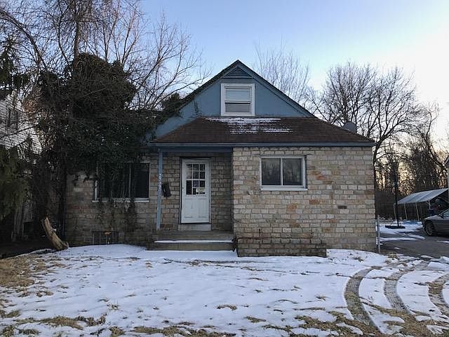1st image of 2369 Holt Ave