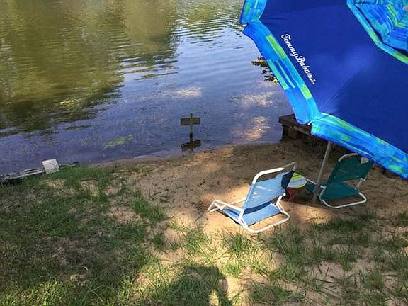 3rd image of 5448 Oakridge Dr