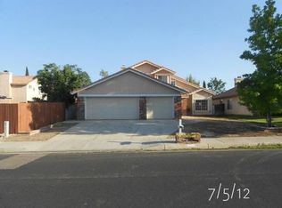 14431 Las Flores Dr, Victorville, CA 92392