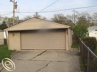 2nd image of 5355 Culver St