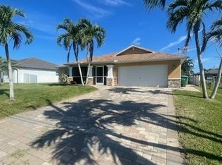 829 SW 37th Ter, Cape Coral, FL 33914